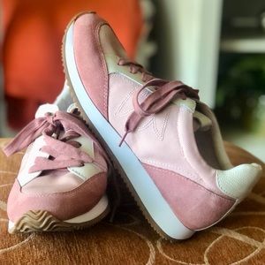 BIRDIES Sneakers, Suede leather and fabric.